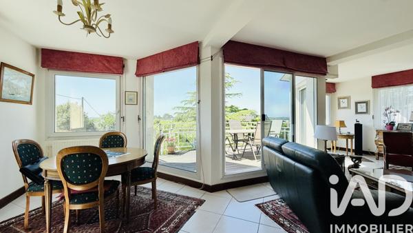 Maison à vendre 8 pièces 225 m² Séné