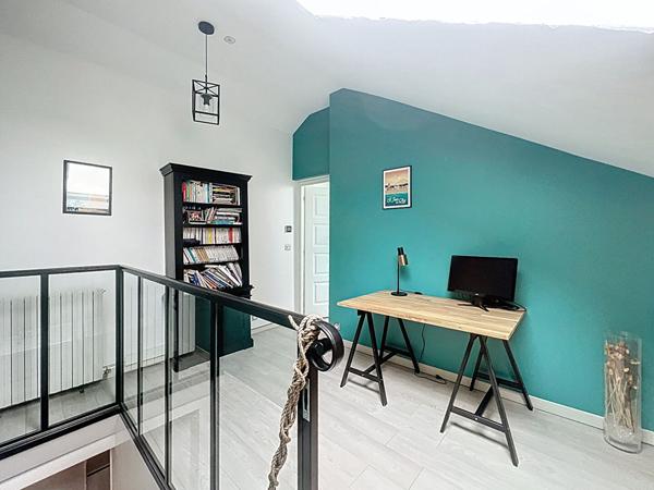 Appartement Suresnes 3 pièce(s) 75 m2