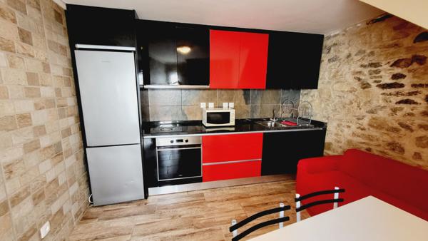 APPARTEMENT INDIVIDUEL MEUBLE A PEZENS