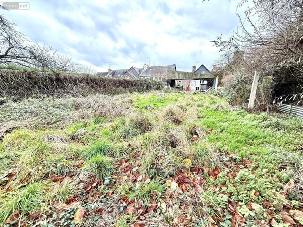 Terrain à Batir à vendre à Dol-de-Bretagne en Ille-et-Vilaine (35120), ref : 35144/346