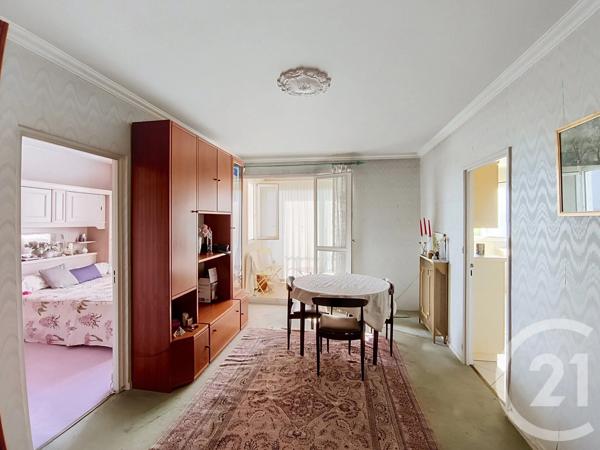 Appartement F2 à vendre  2 pièces - 48,40 m 2   VILLENEUVE LA GARENNE  - 92
