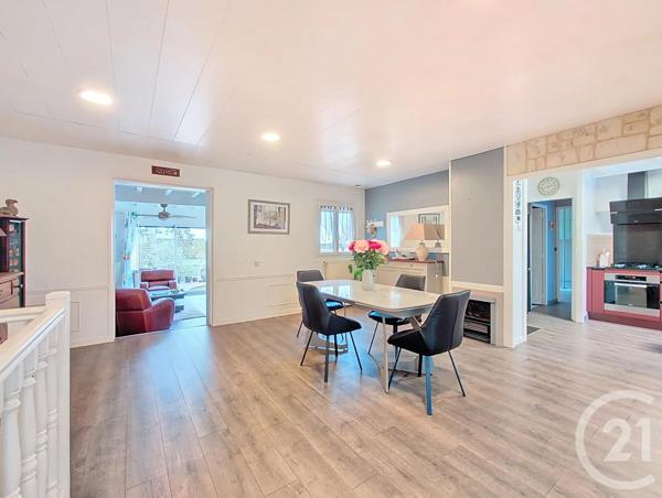 Maison à vendre  5 pièces - 118 m 2   VAUX LE PENIL  - 77