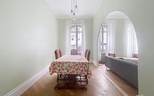 Appartement à vendre    5 pièces • 110,42 m2 Valence