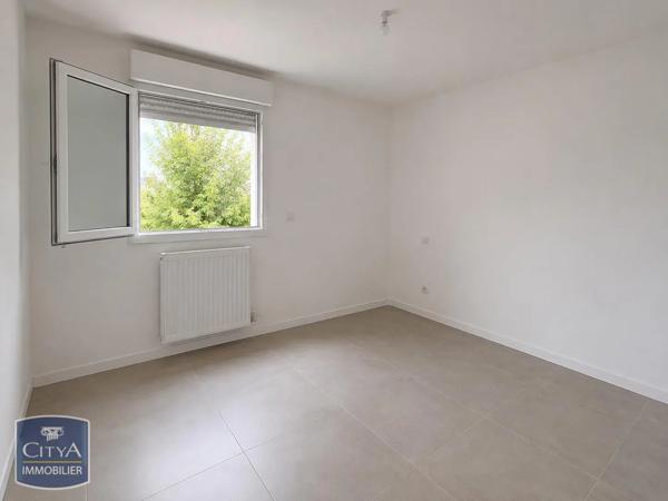 Appartement à louer 3 pièces 64.03m² Fos-sur-Mer (13270)