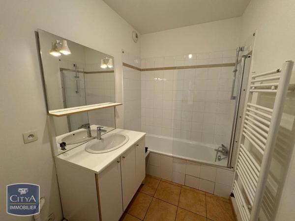 Appartement à louer 3 pièces 73.75m²