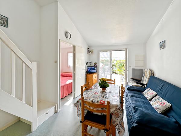 Maison T2 mezzanine dans résidence avec piscine