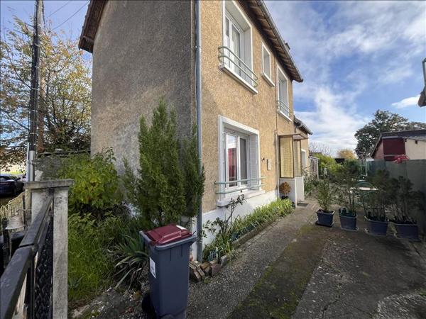 Maison à vendre |  Saint-Amand-Montrond |  5 pièces | 79 m²
