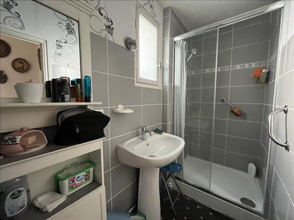 Maison à vendre |  Saint-Amand-Montrond |  5 pièces | 79 m²