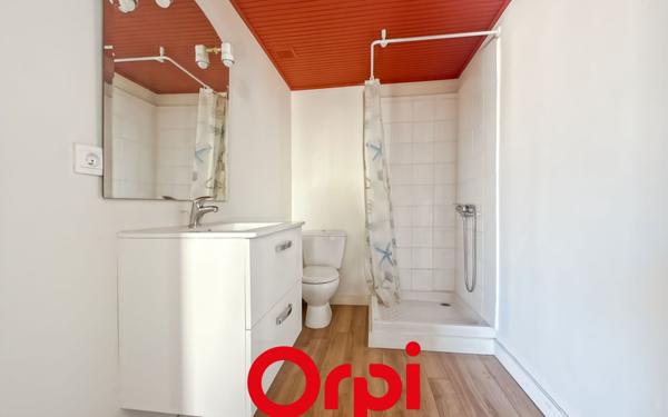 Appartement à vendre    1 pièce • 28,28 m2 Bandol