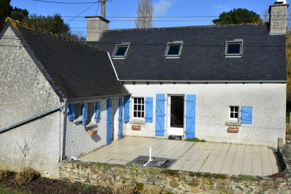 Maison en pierres à 10 mn de la mer