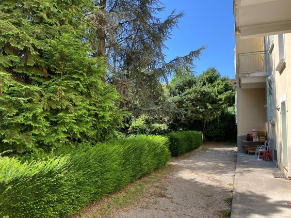 Immeuble à RUMILLY, 74150 - 792m²