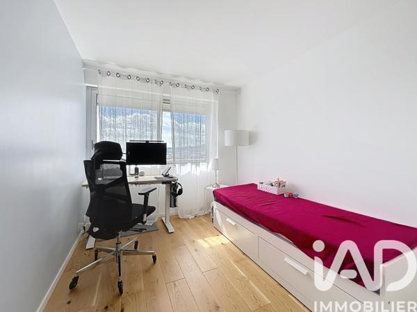 Appartement à vendre 3 pièces 68,2 m² Puteaux