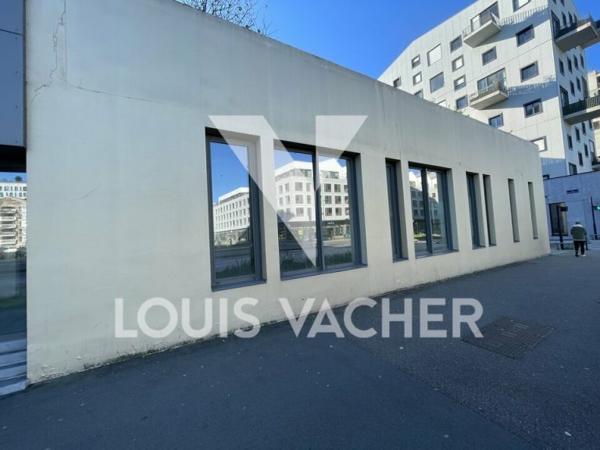 Local commercial de 185 m² à louer à Bordeaux