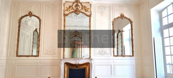 Bureau de 518 m² à louer à Bordeaux Centre