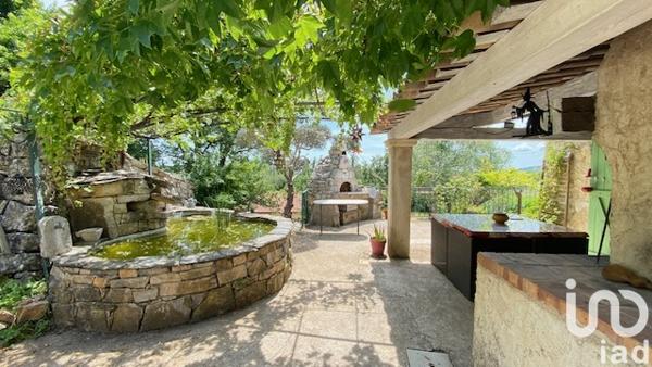 Maison à vendre 6 pièces 120 m² Saint-Cézaire-sur-Siagne