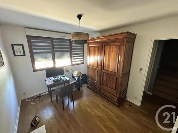 Maison à vendre  6 pièces - 133 m 2   CHATEAUROUX  - 36