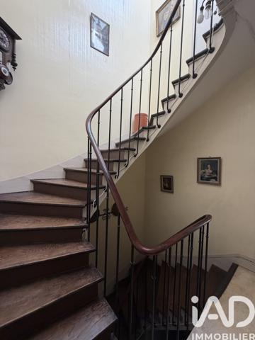 Maison à vendre 8 pièces 176 m² Saint-Maurice