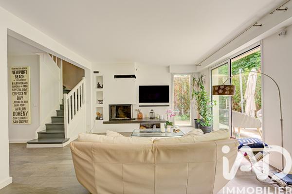 Maison à vendre 7 pièces 178 m² Saint-Germain-en-Laye