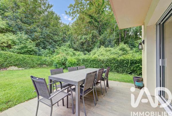 Maison à vendre 7 pièces 178 m² Saint-Germain-en-Laye