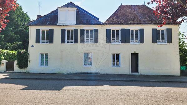 Maison 6 chambre(s) à vendre - Neuvy-sur-Loire, Nièvre - 58