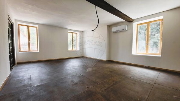 Maison 6 chambre(s) à vendre - Neuvy-sur-Loire, Nièvre - 58