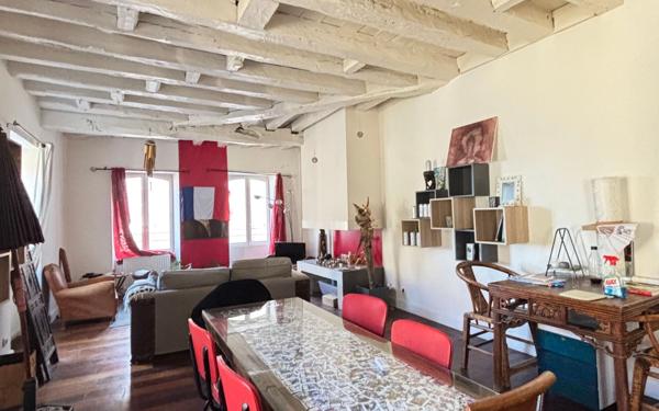 Appartement à louer    4 pièces • 124,15 m2 Dax