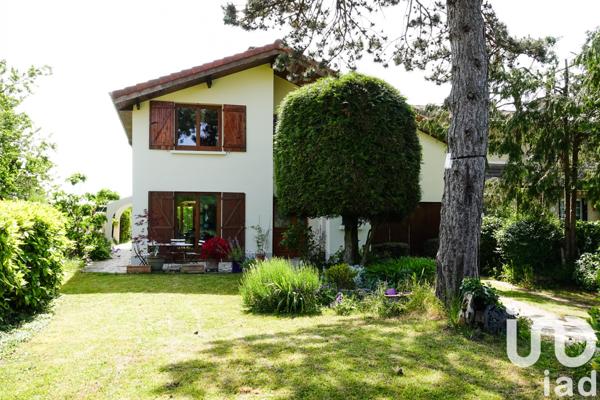 Maison à vendre 8 pièces 191 m² Rambouillet