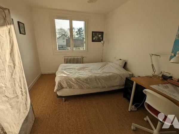 Maison à Vendre à Arcisses, Margon (28400) en Eure-et-Loir (28)

Nous vous proposons ce charm...