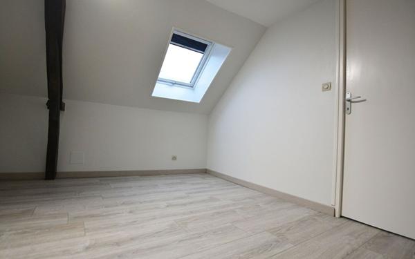 Maison à louer    2 pièces •  Abbeville