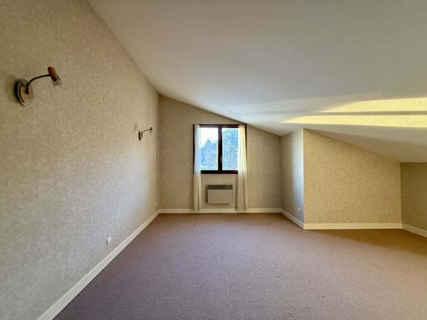 Maison 7 pièce(s) 5 chambre(s) 165 m²