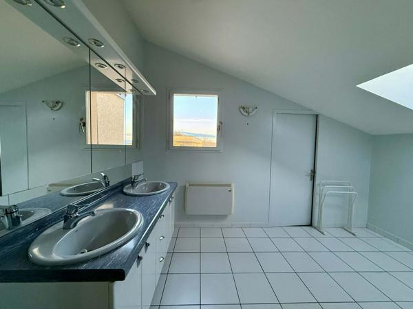 Maison 7 pièce(s) 5 chambre(s) 165 m²