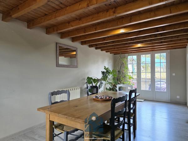 Maison individuelle 6 pièces avec terrasse, jardin et puits