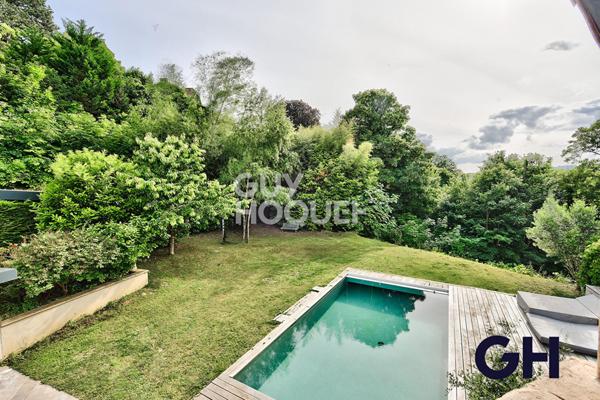 Maison contemporaine avec piscine et jardin Caluire-et-Cuire