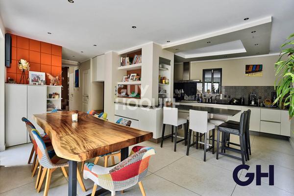 Maison contemporaine avec piscine et jardin Caluire-et-Cuire