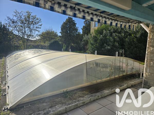 Maison à vendre 7 pièces 203 m² Alès