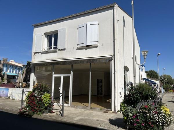 Immeuble à vendre 311 225 € Saint-Pierre-d'Oléron 144 m² DPE E