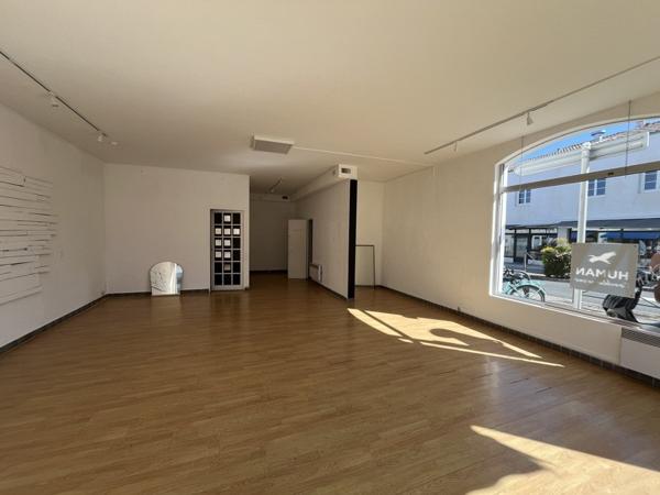 Immeuble à vendre 311 225 € Saint-Pierre-d'Oléron 144 m² DPE E