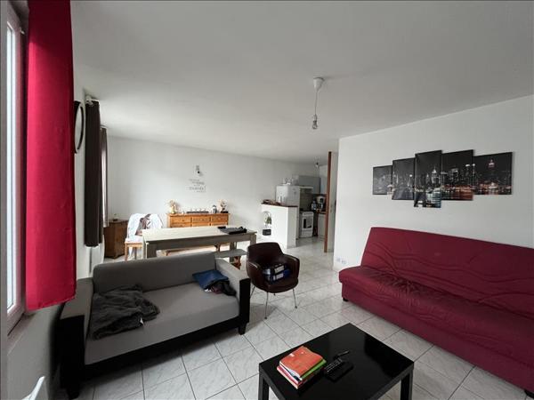 Immeuble à vendre 311 225 € Saint-Pierre-d'Oléron 144 m² DPE E