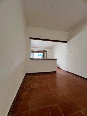 Maison en bon état idéal pour une famille.