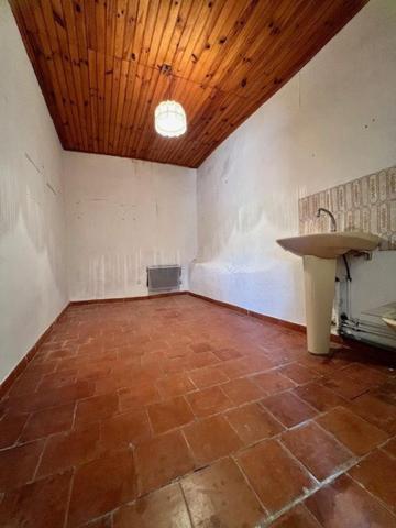 Maison en bon état idéal pour une famille.