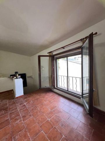 Maison en bon état idéal pour une famille.