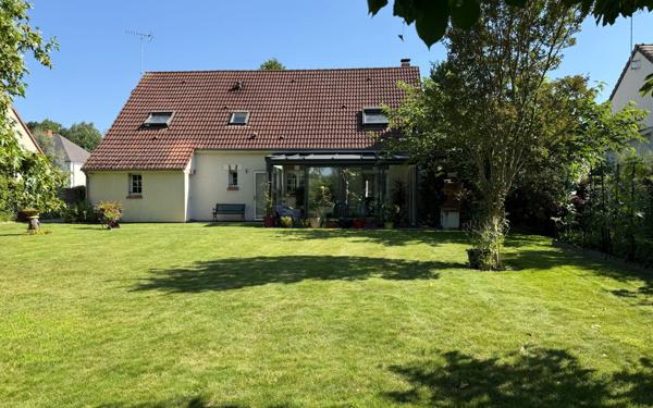 Maison à vendre    5 pièces • 127,65 m2 Orléans