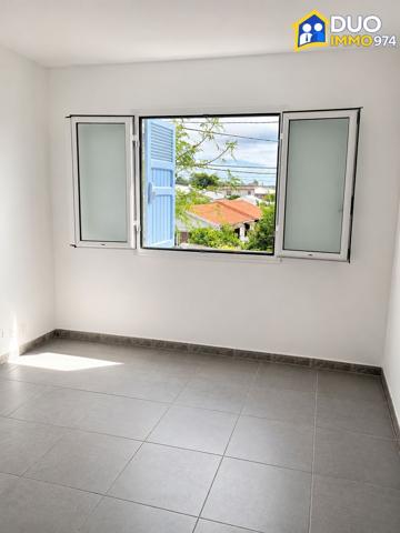 Immeuble de rapport à vendre à Saint-André – 4 appartements T3 – Rentabilité potentielle 9 %