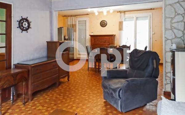 Maison à vendre    5 pièces • 100 m2 Le Plessis-Belleville