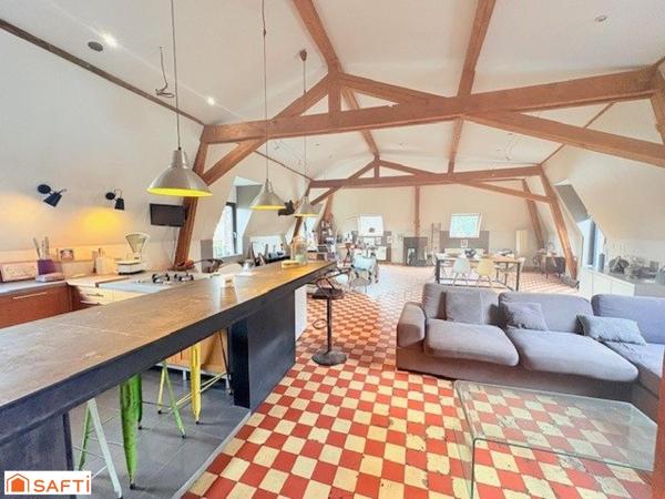 Anzin : Bien d’exception, ancienne grange (anciennes écuries) partiellement rénovée sur 621 m² de terrain