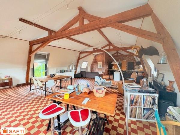 Anzin : Bien d’exception, ancienne grange (anciennes écuries) partiellement rénovée sur 621 m² de terrain