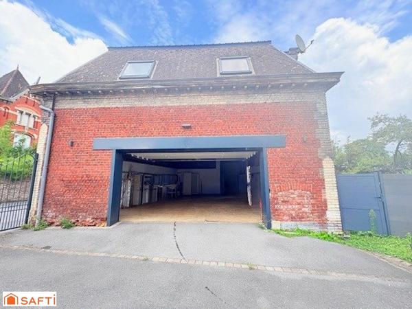 Anzin : Bien d’exception, ancienne grange (anciennes écuries) partiellement rénovée sur 621 m² de terrain