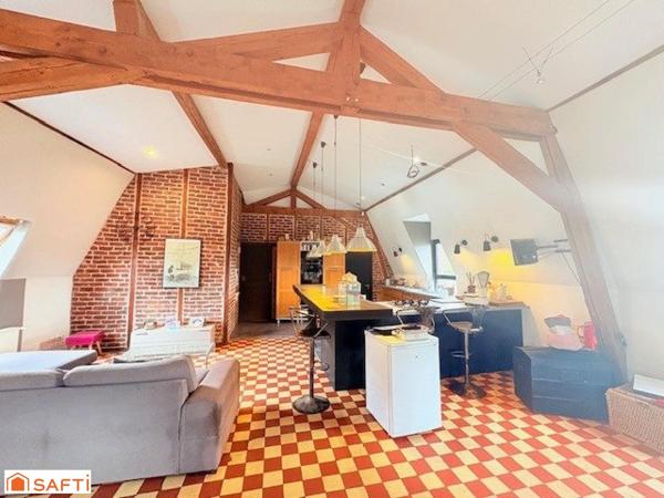 Anzin : Bien d’exception, ancienne grange (anciennes écuries) partiellement rénovée sur 621 m² de terrain