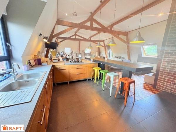 Anzin : Bien d’exception, ancienne grange (anciennes écuries) partiellement rénovée sur 621 m² de terrain