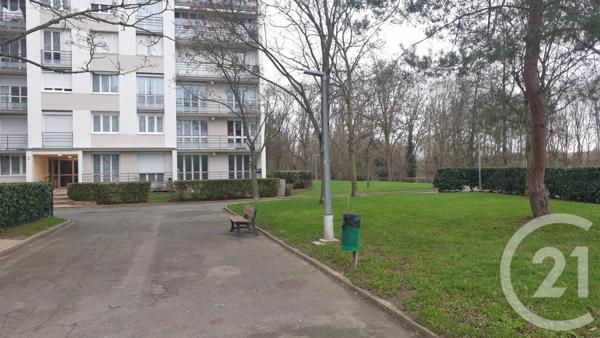 Appartement F4 à vendre  4 pièces - 82,84 m2 CHILLY MAZARIN - 91